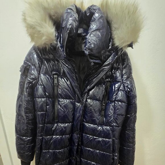 DKNY Long Quilted coated shell hooded coat - Picture 2 of 4